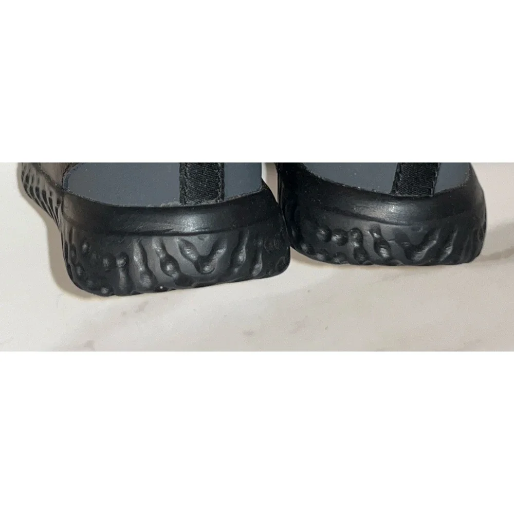 Nike Air Revolution 5 Toddler Shoes Size 5C Black Hook Loop BQ5673-001 Sneakers